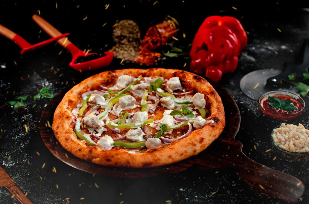 Malai Chicken Tikka Pizza